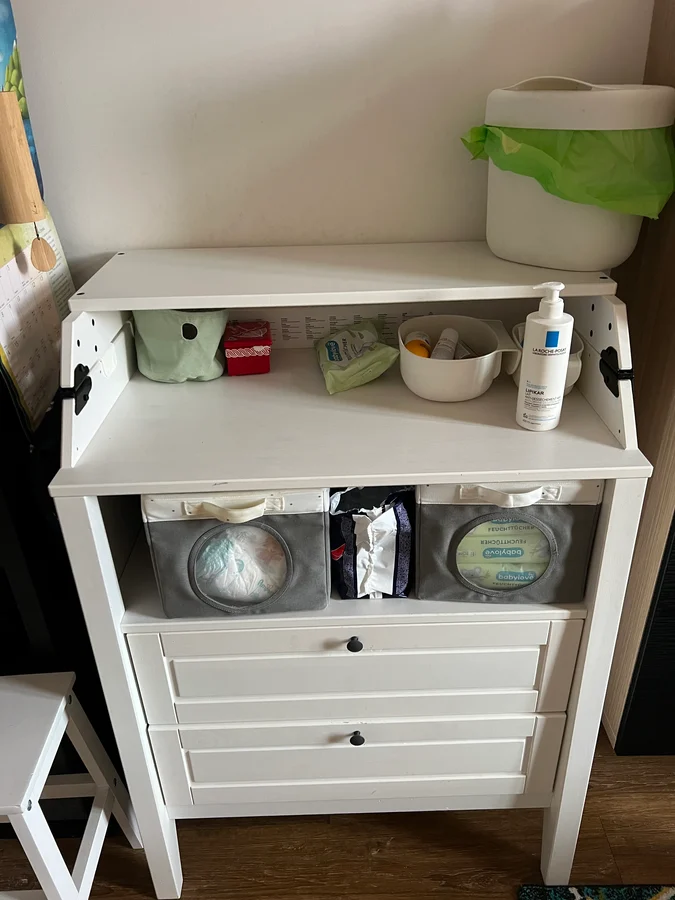 Přebalovací pult IKEA