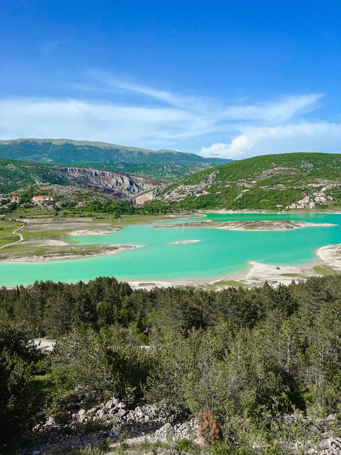 Pogled na Zeleno jezero