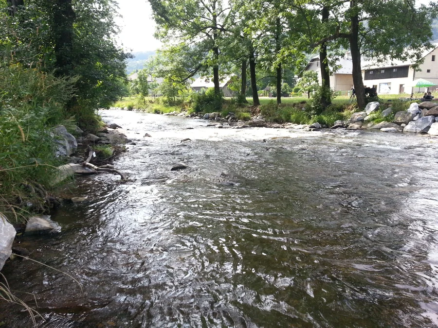 Peřeje